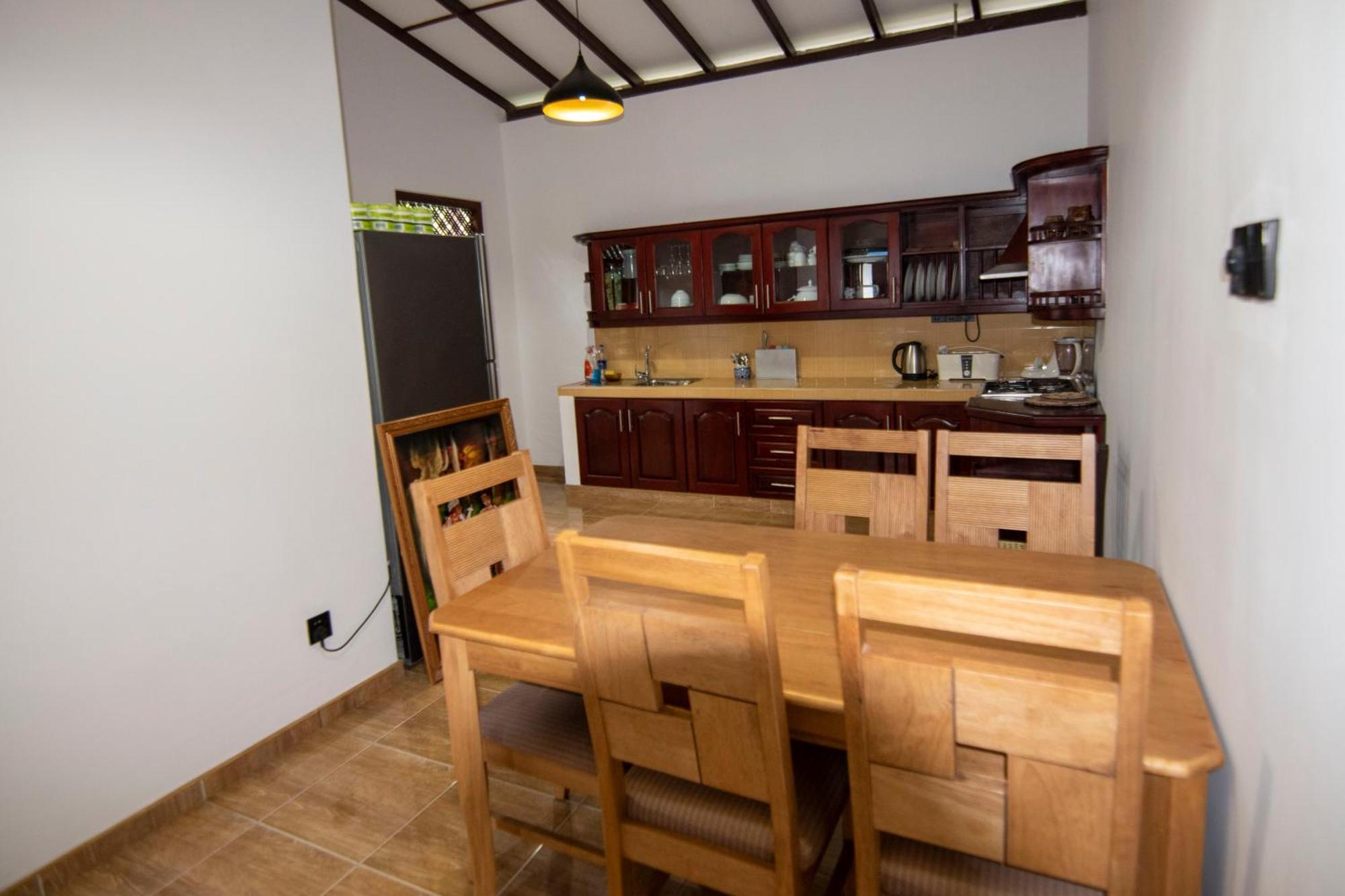Green Villa Apartment Unawatuna Esterno foto